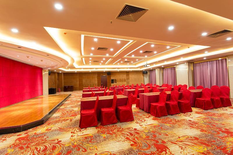 Guangzhou Nan Guo Hotel Екстериор снимка