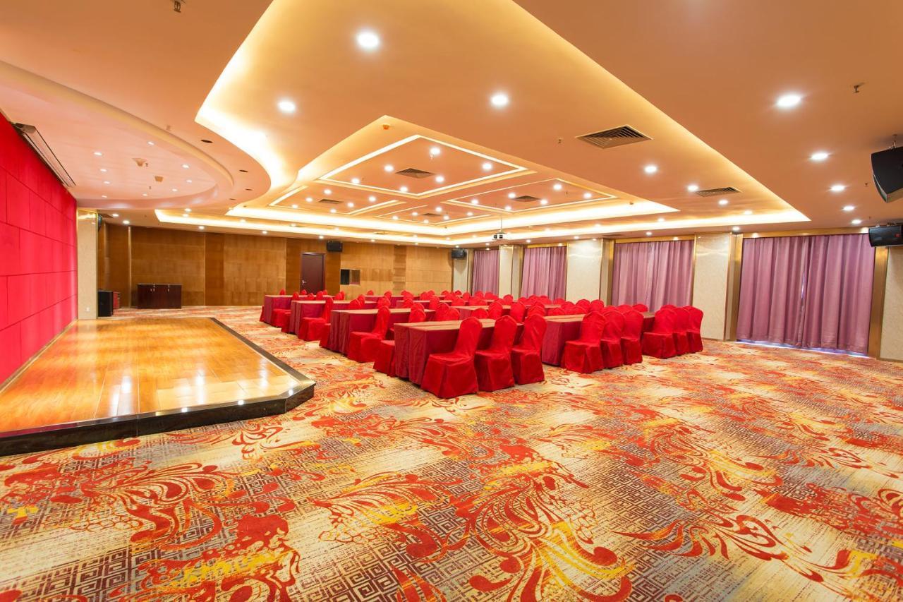 Guangzhou Nan Guo Hotel Екстериор снимка